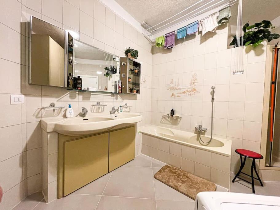 III - Cozy Single Room A ミラノ エクステリア 写真